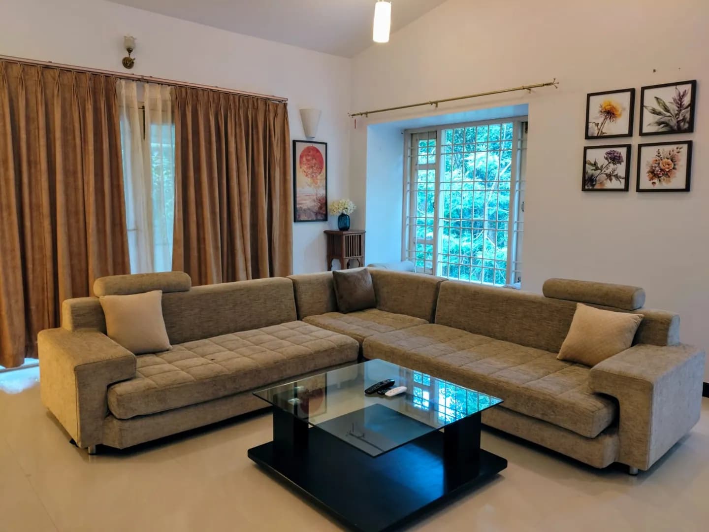 Living room with sofas and coffee table